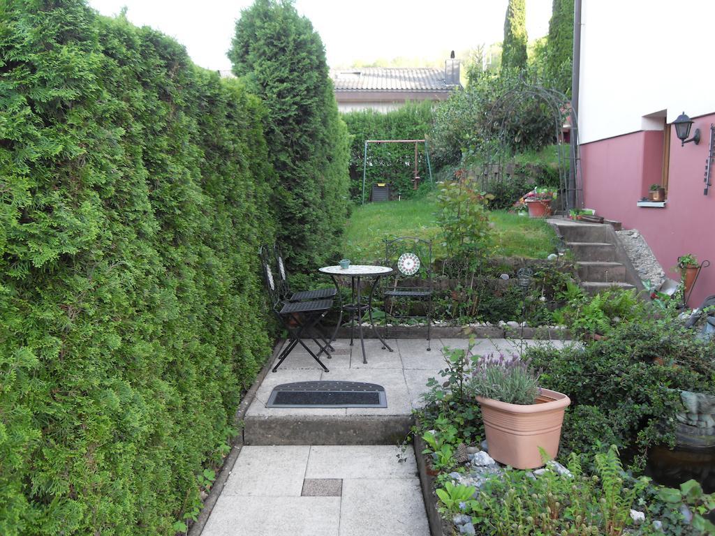 弗吕住宿加早餐旅馆 Hofstetten-Fluh 外观 照片